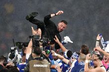 Farioli e equipa festejam conquista do campeonato