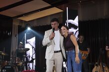 Tony e Eva Pais