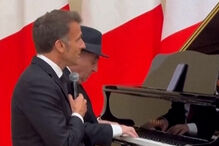 Dupla improvável: Macron canta clássico de Charles Aznavour com primeiro-ministro da Arménia na bateria