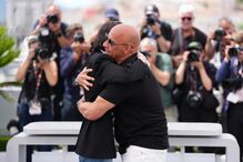 Vin Diesel emociona-se com elenco de 'Velocidade Furiosa' em Cannes, com a filha de Paul Walker
