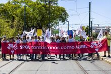 Fenprof leva milhares de professores à rua em protesto