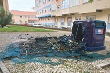 Caixotes do lixo foram incendiado em Setúbal