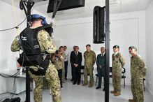 Visita ao novo simulador