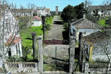 Estado vende cortiça de antiga casa de correção ao abandono