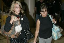 Britney Spears acusa a mãe de ter morto uma criança, expondo instabilidade emocional