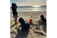 Filhos do ator na praia