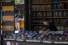 Feira do Livro de Lisboa atrai visitantes apesar do calor