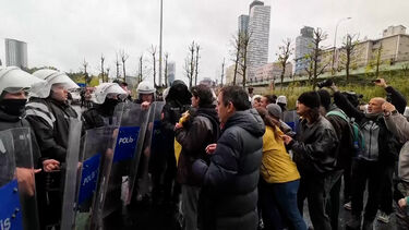 Centenas de manifestantes detidos em Istambul durante celebrações do 1.º de Maio