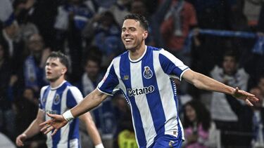 Jogador do FC Porto assaltado enquanto estava em casa com mulher e filha