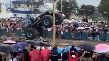 Acidente com “monster truck” faz pelo menos três mortos na Colômbia 