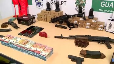 GNR deteve quatro homens e apreendeu material de guerra em Palmela