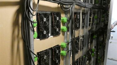 'Puxada' ilegal para criptomoedas na região Oeste