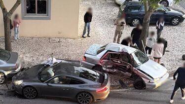 Deputado municipal do PSD envolvido em acidente com Porsche em Loulé