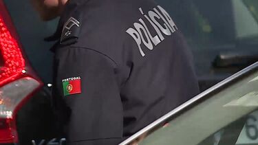 Jovem de 17 anos detido em Viana do Castelo após fugir à PSP numa mota sem matrícula
