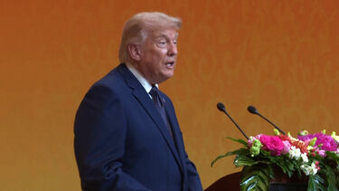 “É uma relação muito especial”: Trump recorda relações entre EUA e China durante jantar de Estado em Pequim 