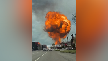Explosão de camião de combustível em posto de gasolina na Rússia faz seis feridos