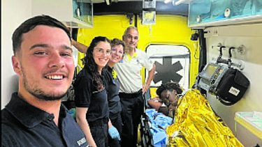 Bebé nasce em ambulância dos Bombeiros do Entroncamento