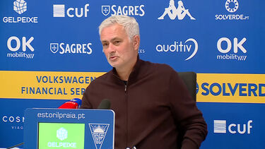 José Mourinho: "Fui feliz todos os dias no Benfica e disse isso aos jogadores"
