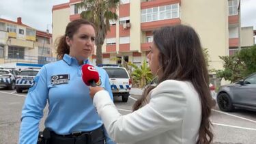 Ladrões partem vidro para entrar em restaurante no Seixal, não conseguem furtar nada e acabam perseguidos pela PSP   
