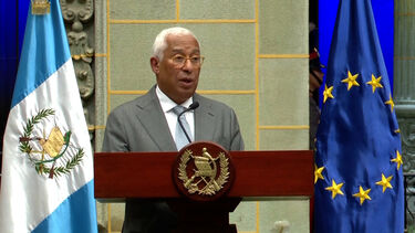 António Costa visita a Guatemala e promete apoio da UE à democracia e segurança no país 