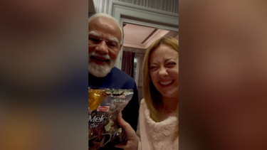 “Melody” para Meloni: piada com caramelos oferecidos pelo primeiro-ministro indiano a Giorgia Meloni torna-se viral