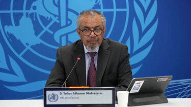 OMS diz que surto de Ébola no Congo está “a espalhar-se rapidamente”