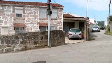 Homem mata companheira à facada e suicida-se no Porto