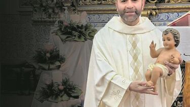 Padre expulso dos altares por abuso sexual vive sozinho e isolado a 200 metros da Igreja