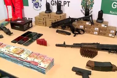 GNR deteve quatro homens e apreendeu material de guerra em Palmela