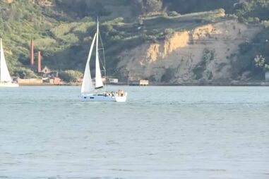 Homem atira-se ao rio Tejo para fugir de quatro sequestradores