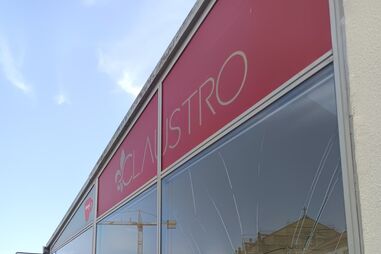 Claustro Bar em Coimbra assaltado e vandalizado