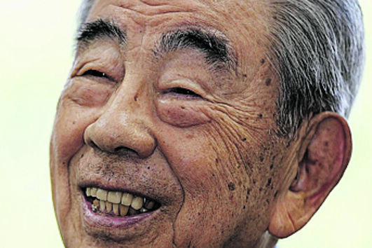 Toshifumi Suzuki (1932-2026)