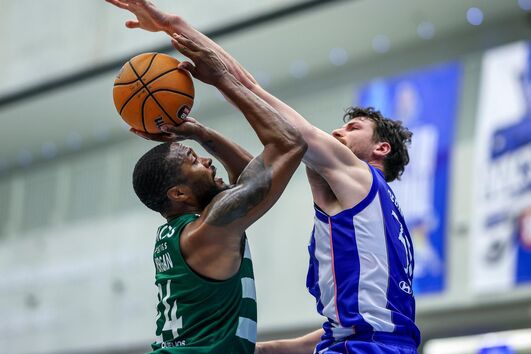 FC Porto vence Sporting e vai à final da da Liga portuguesa de basquetebol