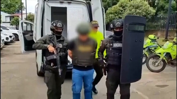Autoridades colombianas detêm suspeito de fabricar drones explosivos para dissidentes das Forças Armadas Revolucionárias da Colômbia