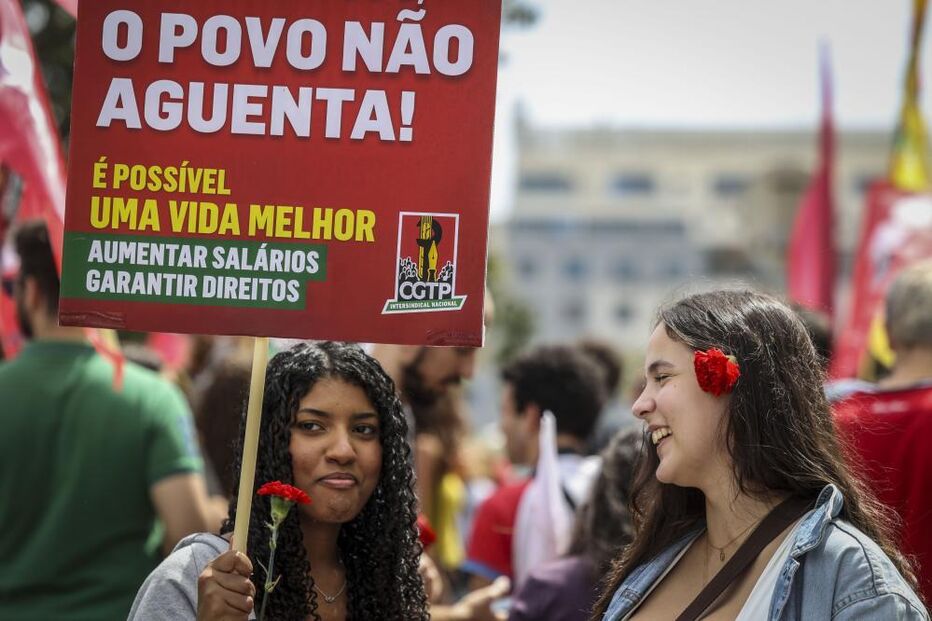 Milhares assinalam Dia do Trabalhador em Lisboa em luta contra pacote laboral 