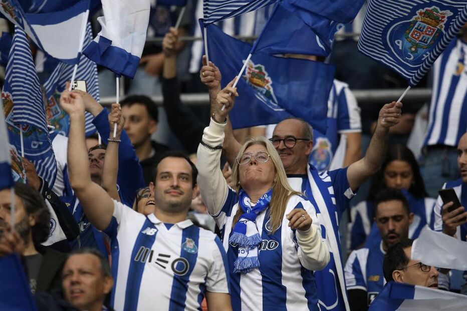 Adeptos do FC Porto em festa