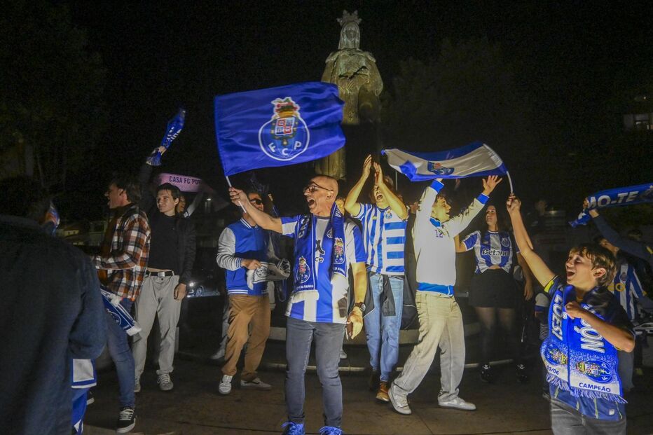 Portistas festejam nas Caldas da Rainha