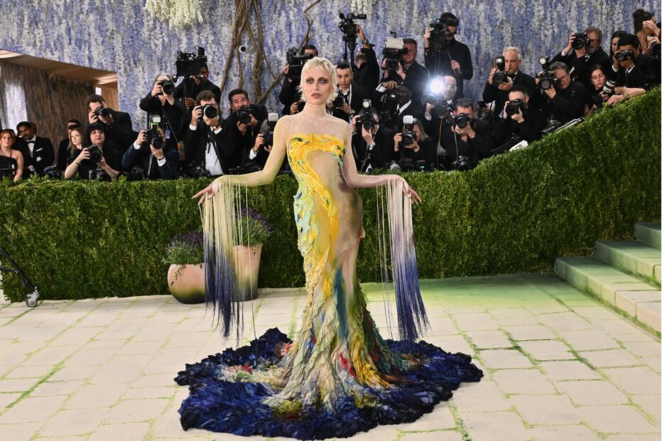 Emma Chamberlain no Met Gala