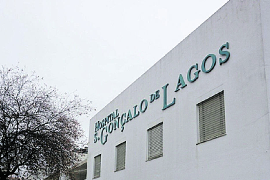 Hospital de Lagos no centro de polémica após acusação de agressão a criança