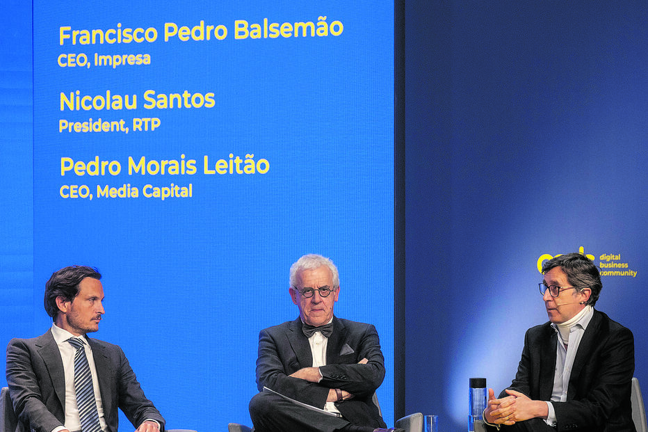 Balsemão (Impresa), Santos (RTP) e Leitão (Media Capital) num debate.
