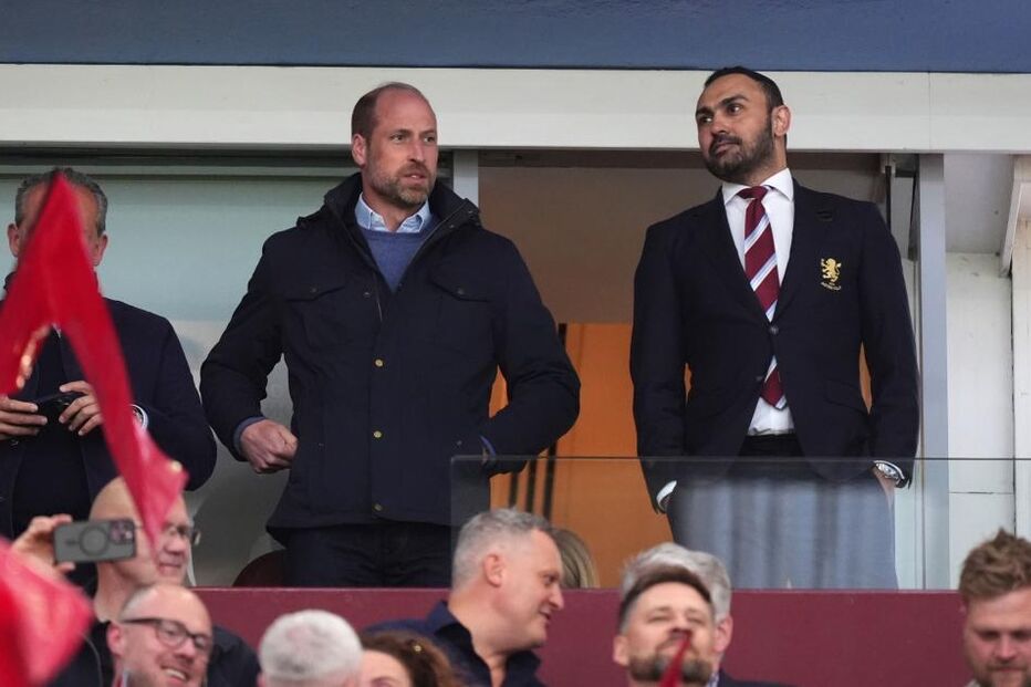 Príncipe William celebra golo do Aston Villa
