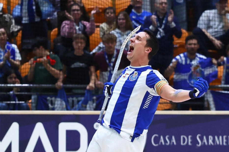 FC Porto festeja título europeu de hóquei em patins