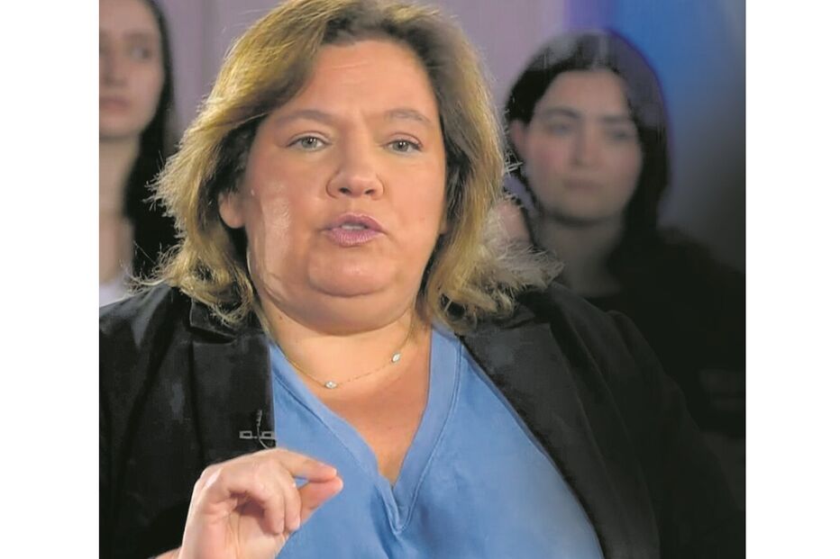 Alexandra Leitão durante o debate na RTP, a 29 de abril