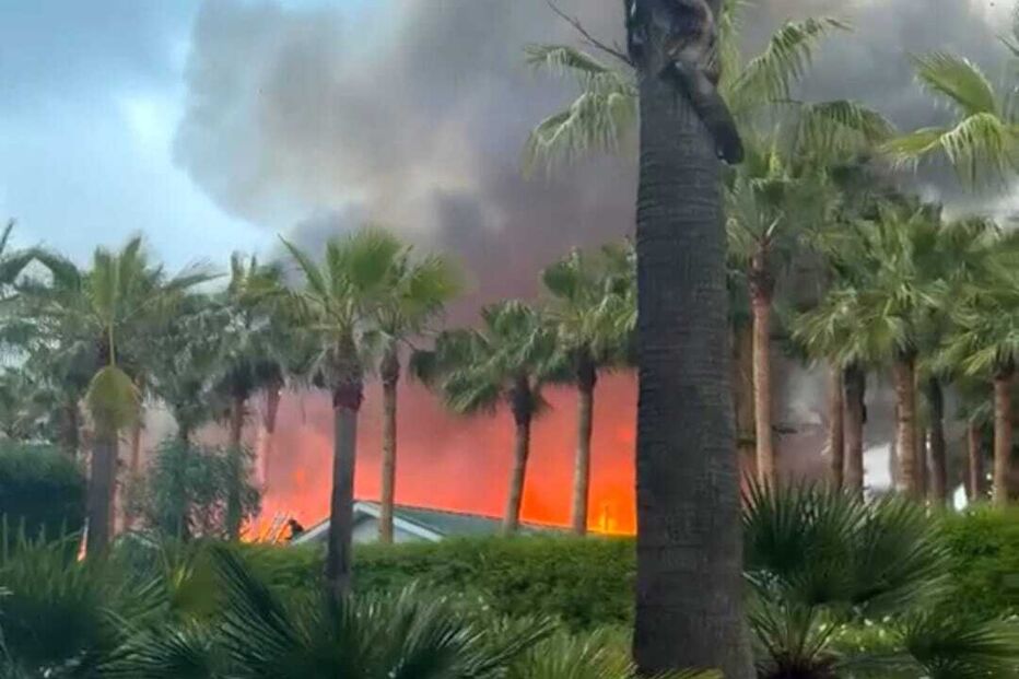 Incêndio atinge restaurante de hotel de cinco estrelas em Albufeira