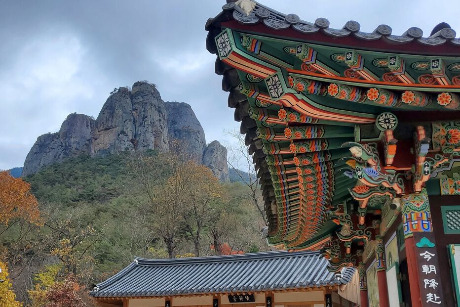 Templo budista no Parque Nacional Maisan, Coreia do Sul