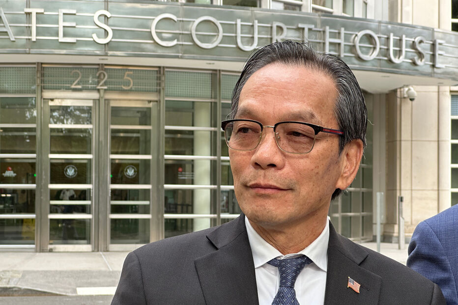 Lu Jianwang é condenado por operar esquadra chinesa ilegal em Nova Iorque e obstrução à justiça