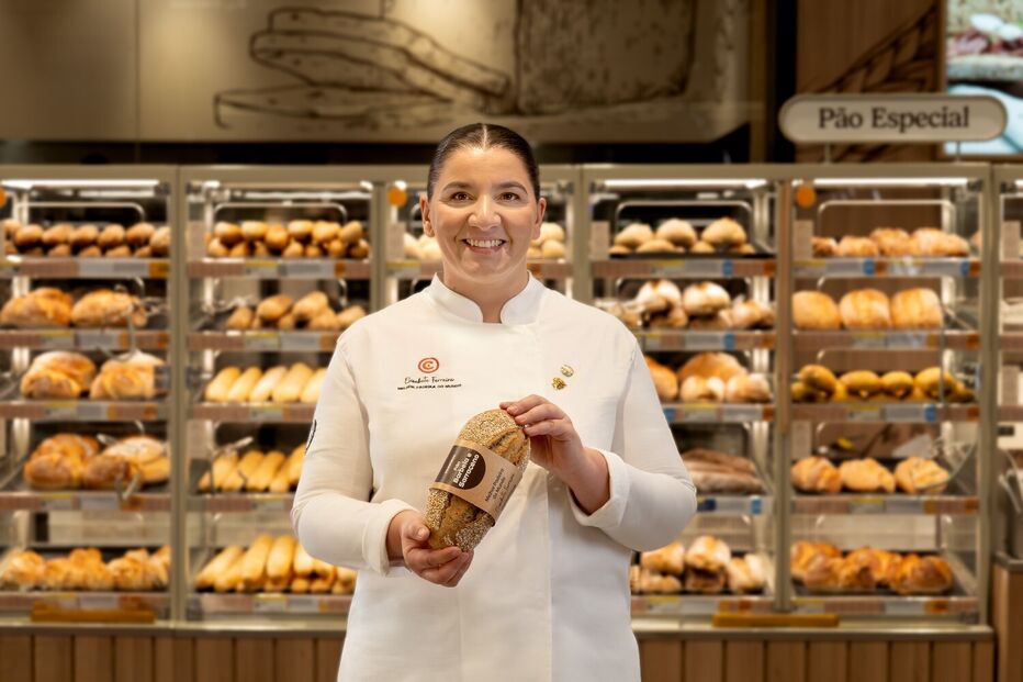 Elisabete Ferreira apresenta o pão de barbola e sarraceno