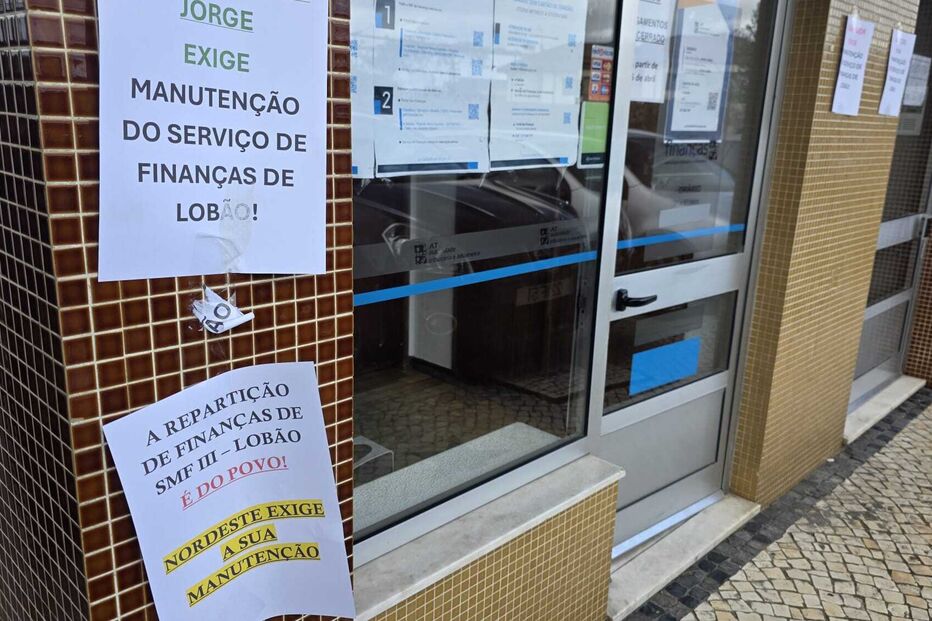 População exige manutenção do serviço de Finanças de Lobão
