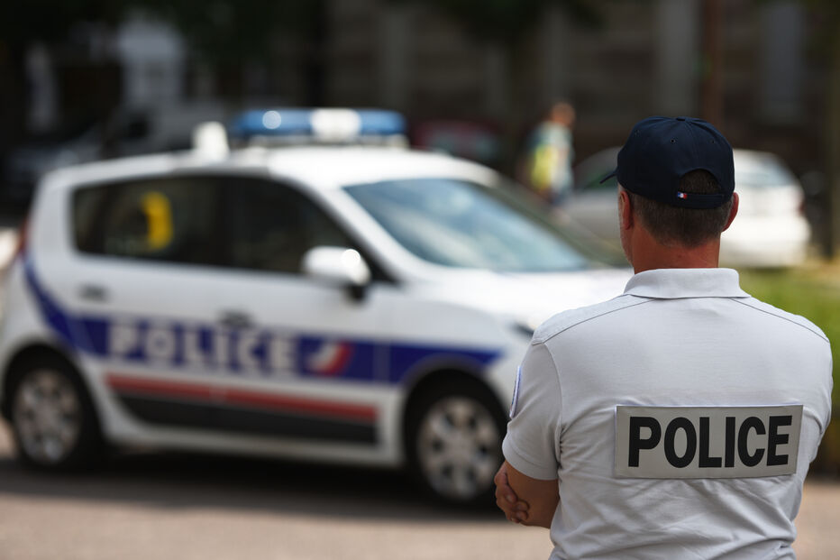 Polícia investiga tiroteio fatal em Nantes, com ligação ao tráfico de droga