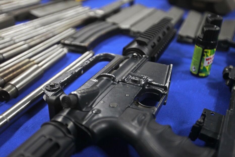 Armas desaparecidas da Polícia Judiciária geram processos criminais e disciplinares
